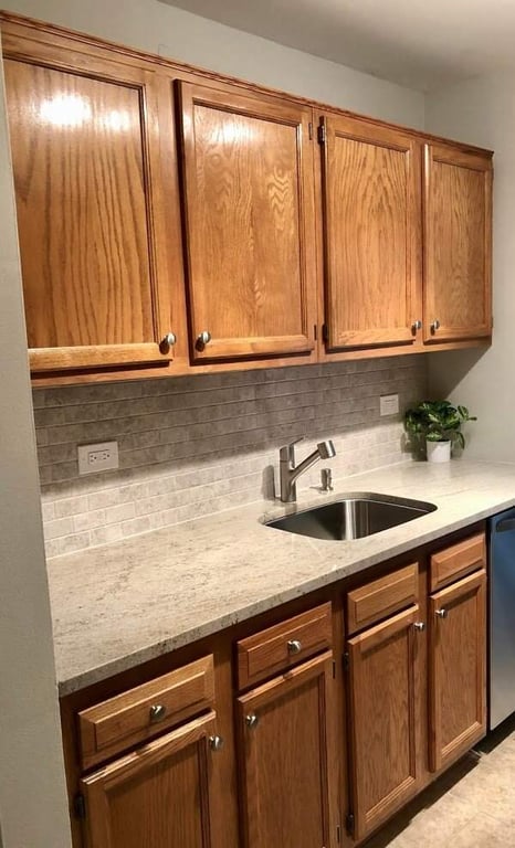 Astoria Cream Granite Kitchen Project in Buffalo Grove, IL