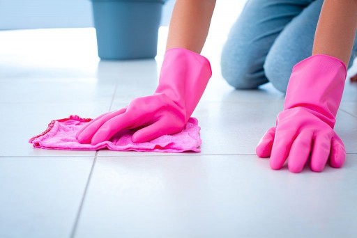 Ceramic floor tiles cleaning