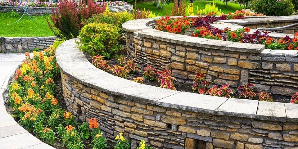 Retaining Walls and Garden Borders