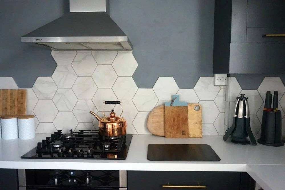 Colorful Vibes: Trending Shades in Hex Tiles